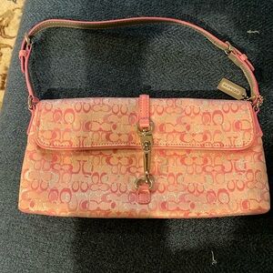 COACH RARE Vintage (04) Y2K Baby Pink and Silver Metallic Demi Clip Shoulder Bag